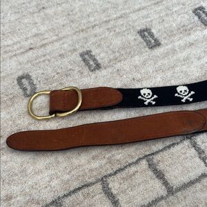 Smathers and Branson Needlepoint Belt -  Skull and Crossbones - Medium length